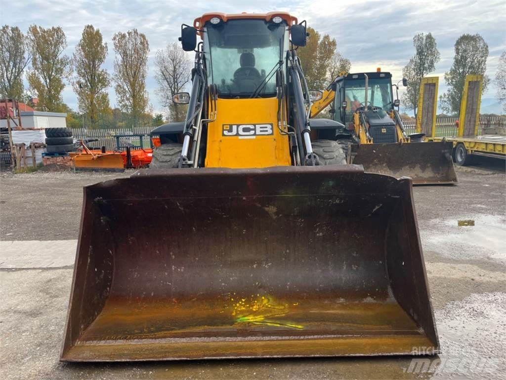 JCB 411 T4 Utilaje construcții - Altele