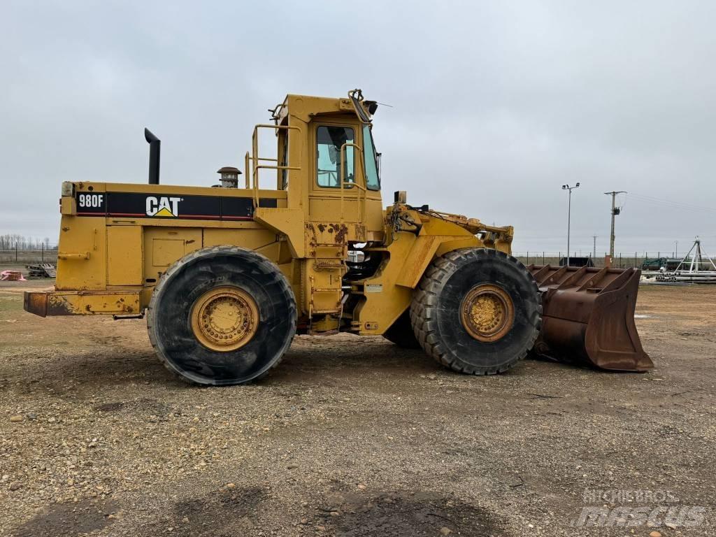CAT 980 F Incarcator pe pneuri