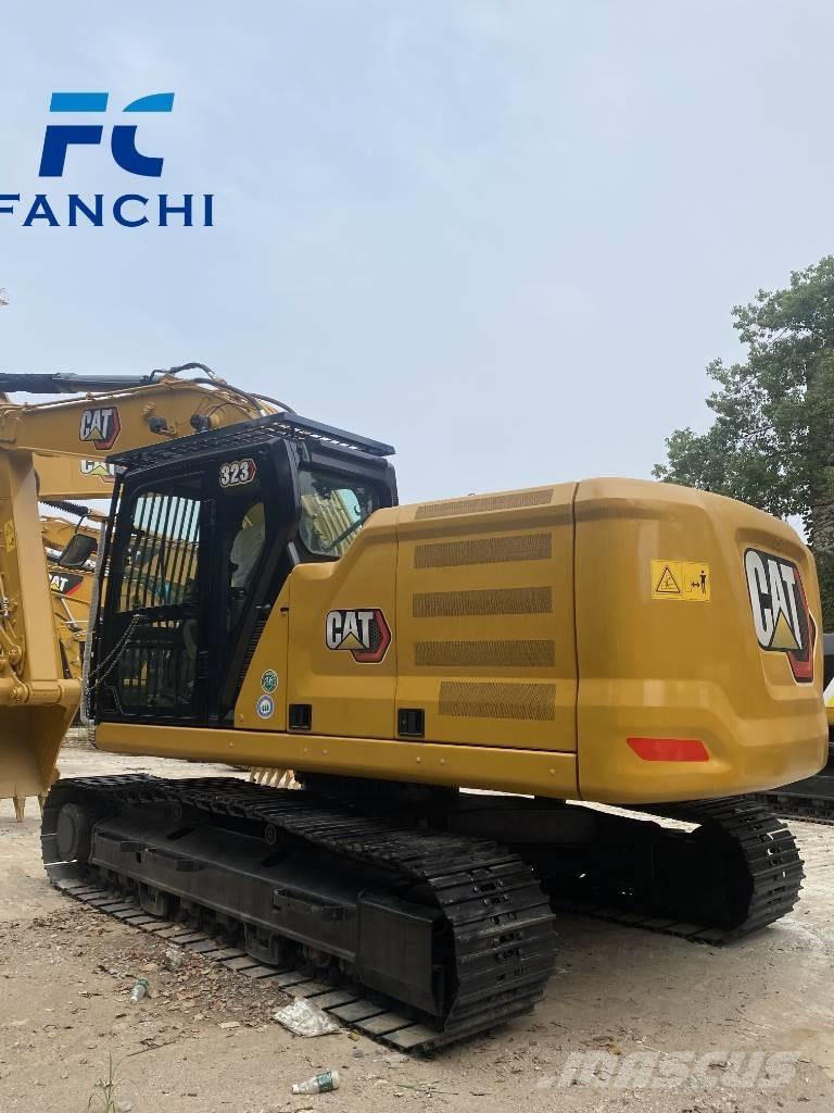 CAT 323 Excavatoare 7t - 12t