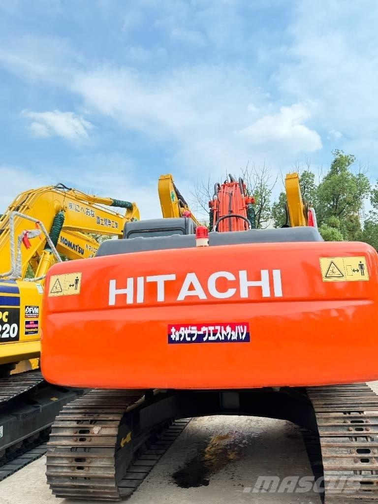 Hitachi ZX 200 Excavatoare pe șenile

