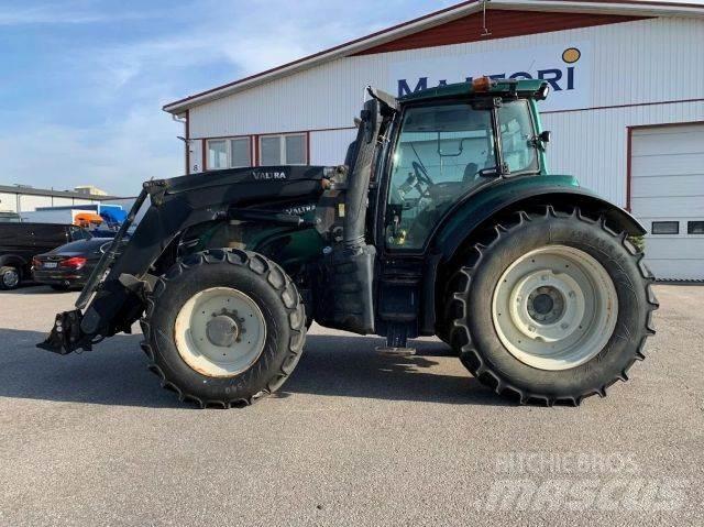 Valtra T234 Direct Tractoare