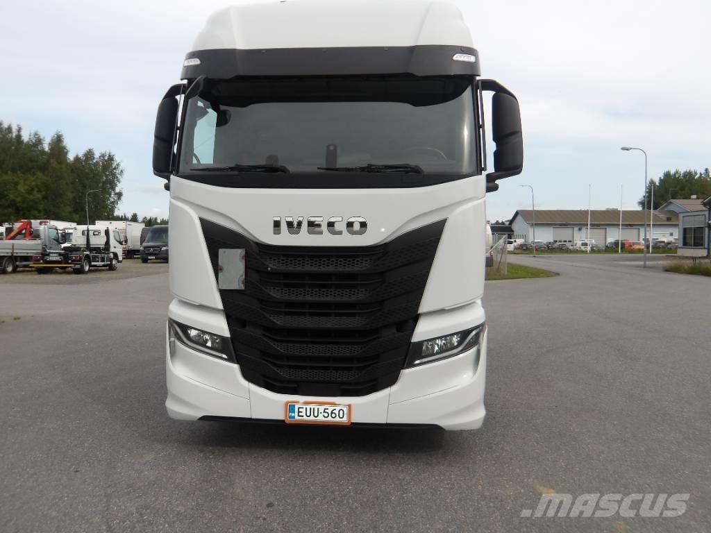 Iveco AS 440 STX Autotractoare