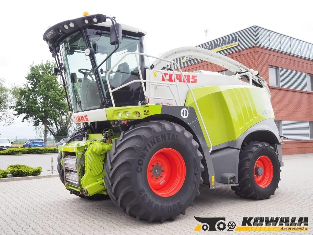 CLAAS Jaguar 940 4WD Forajere cu autopropulsare