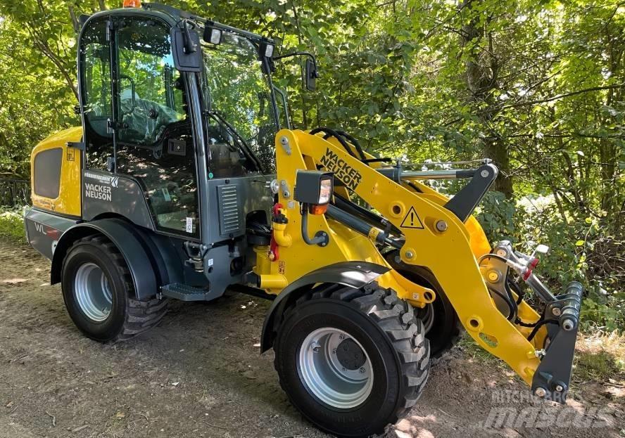 Wacker Neuson WL32 Incarcator pe pneuri
