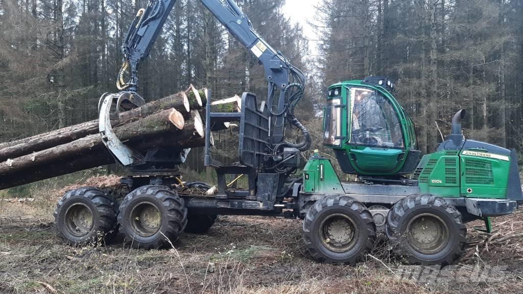 John Deere 1110 E Transportoare