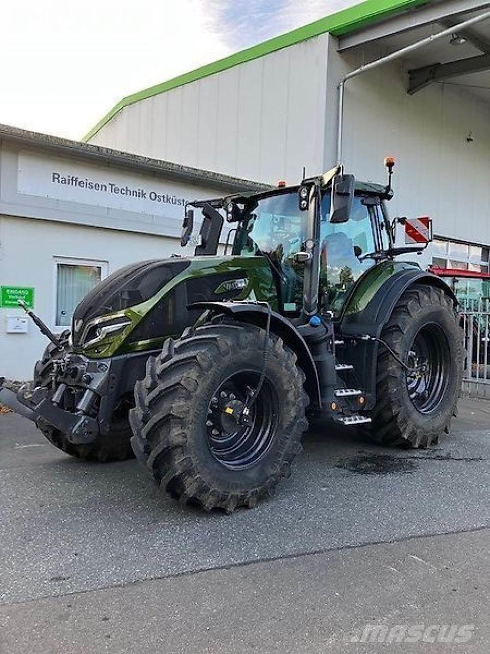 Valtra q285 Tractoare