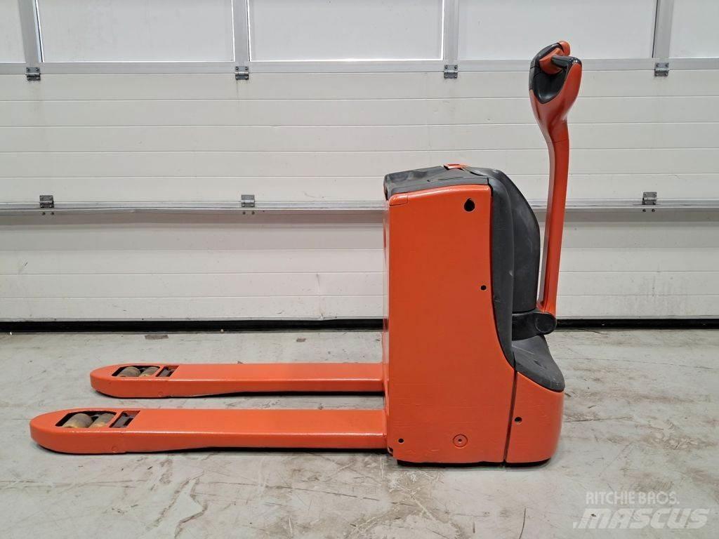 Linde T16 Transpaleta manuala