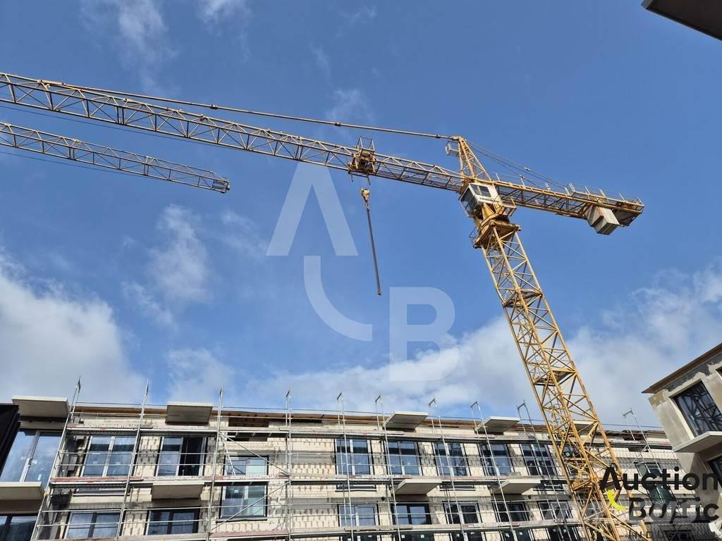 Liebherr 112 ECH Macarale turn
