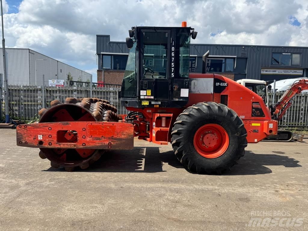 CAT CP 533 E Compactoare monocilindrice
