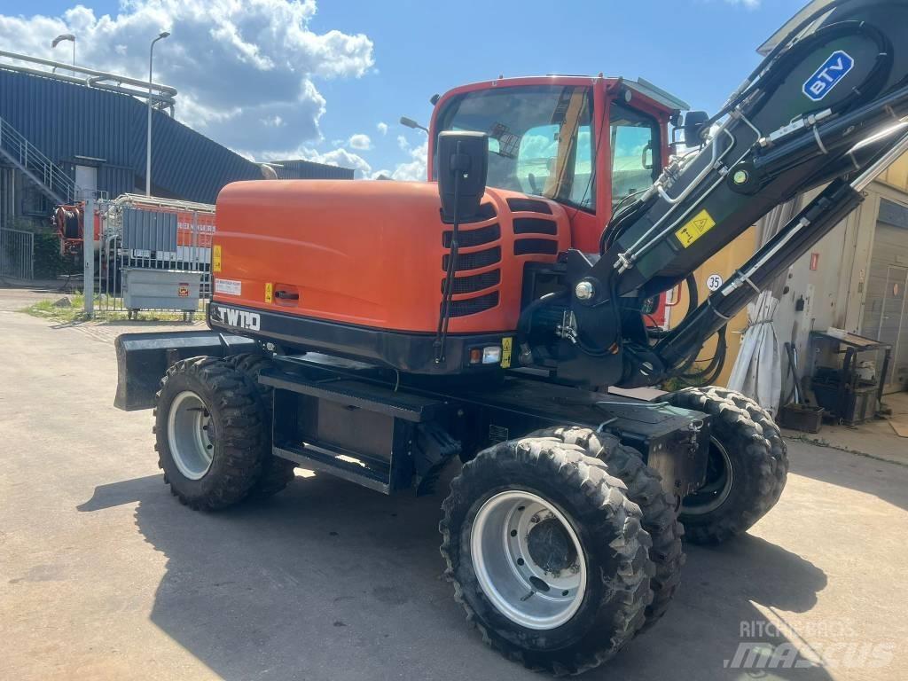 Schaeff TW 110 Excavatoare cu roti