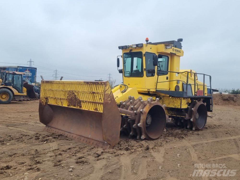 Bomag BC722RB2 Compactor