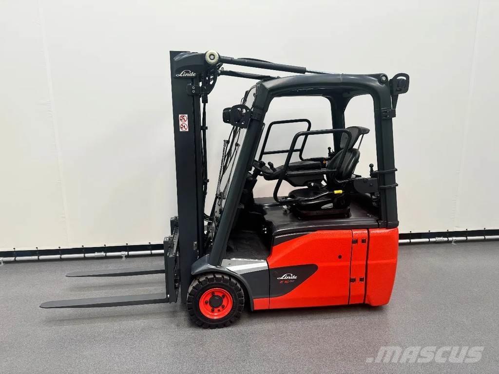 Linde 386 E 16-02 Stivuitor electric