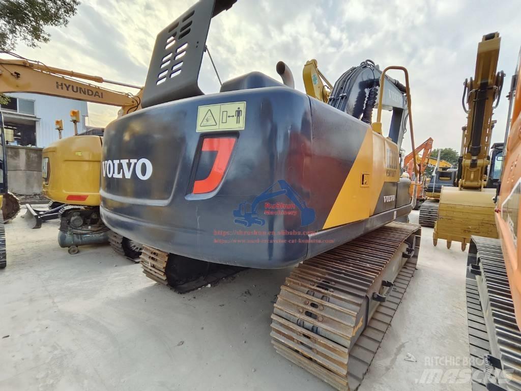 Volvo EC 220 Excavatoare pe șenile
