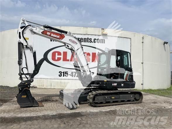 Bobcat E88R2 Excavatoare pe șenile
