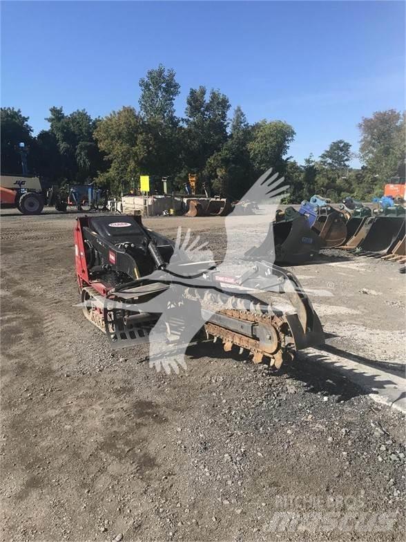Bradco 615 Excavatoare de santuri