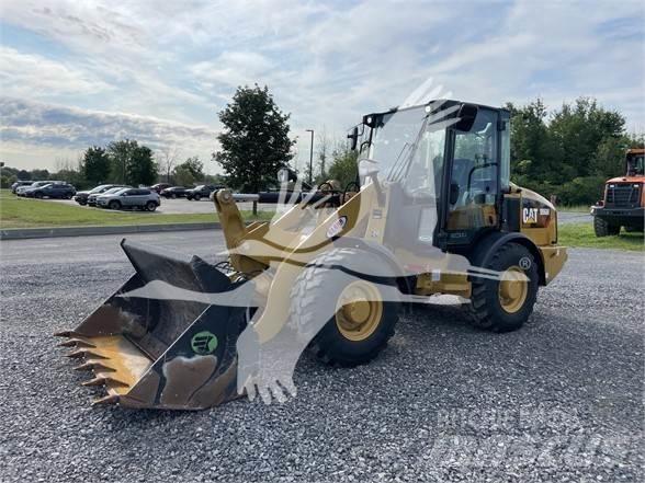 CAT 906M Incarcator pe pneuri