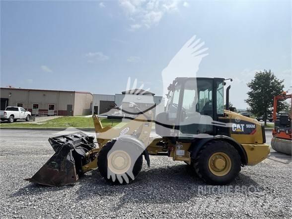 CAT 906M Incarcator pe pneuri