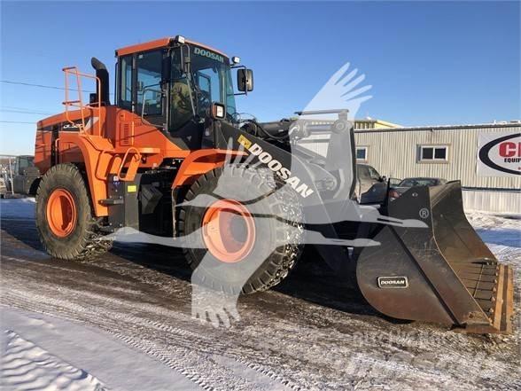 Doosan DL300 Incarcator pe pneuri