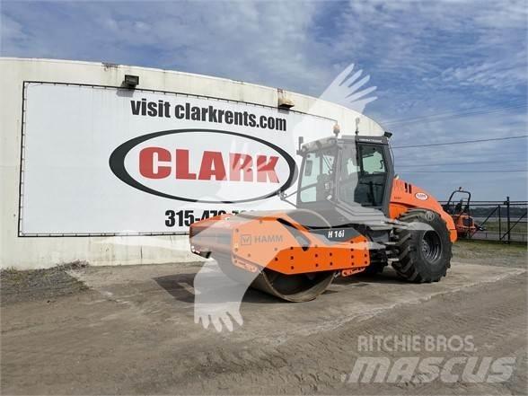 Hamm H16i Compactoare monocilindrice