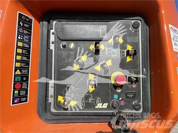 JLG 1350SJP Nacele cu brat telescopic