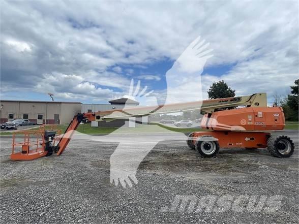 JLG 860SJ Nacele cu brat telescopic