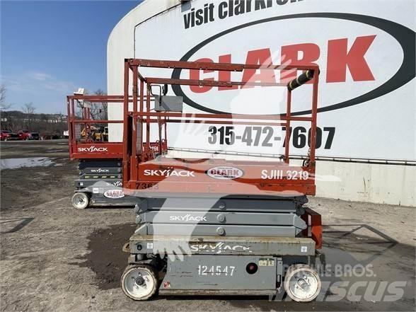 SkyJack SJ3219 Platforme foarfeca