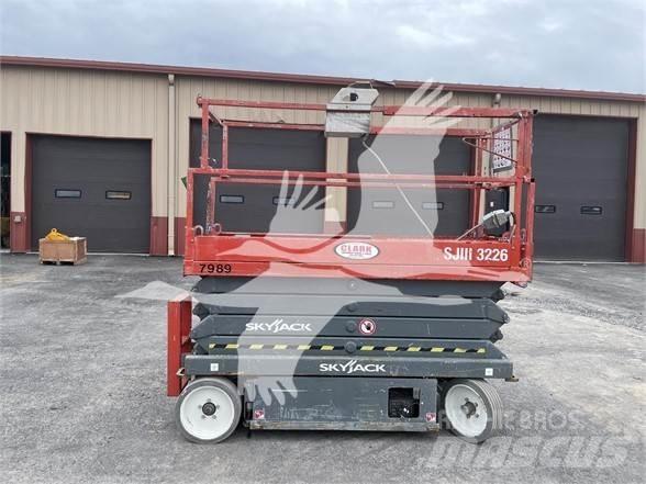 SkyJack SJ3226 Platforme foarfeca