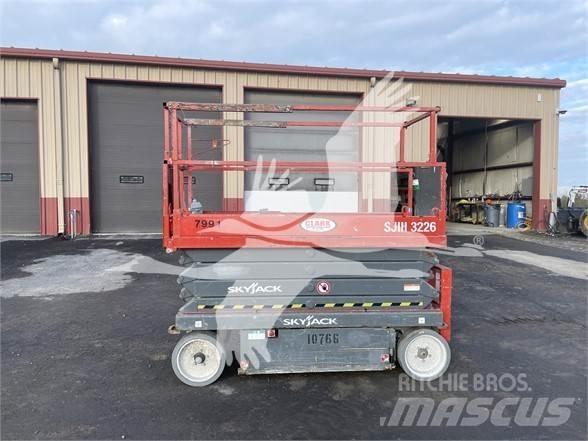SkyJack SJ3226 Platforme foarfeca