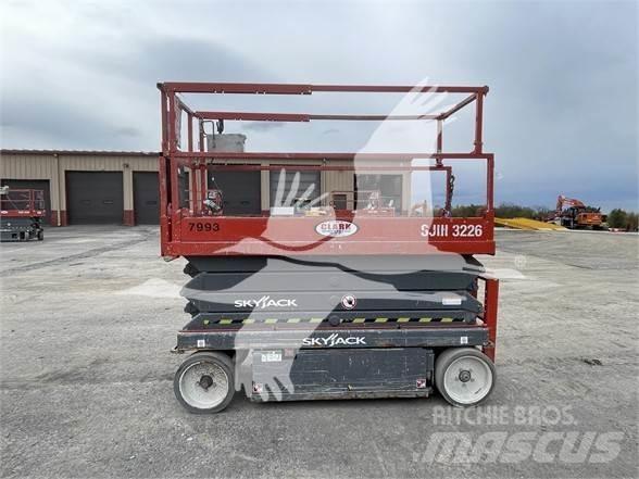 SkyJack SJ3226 Platforme foarfeca