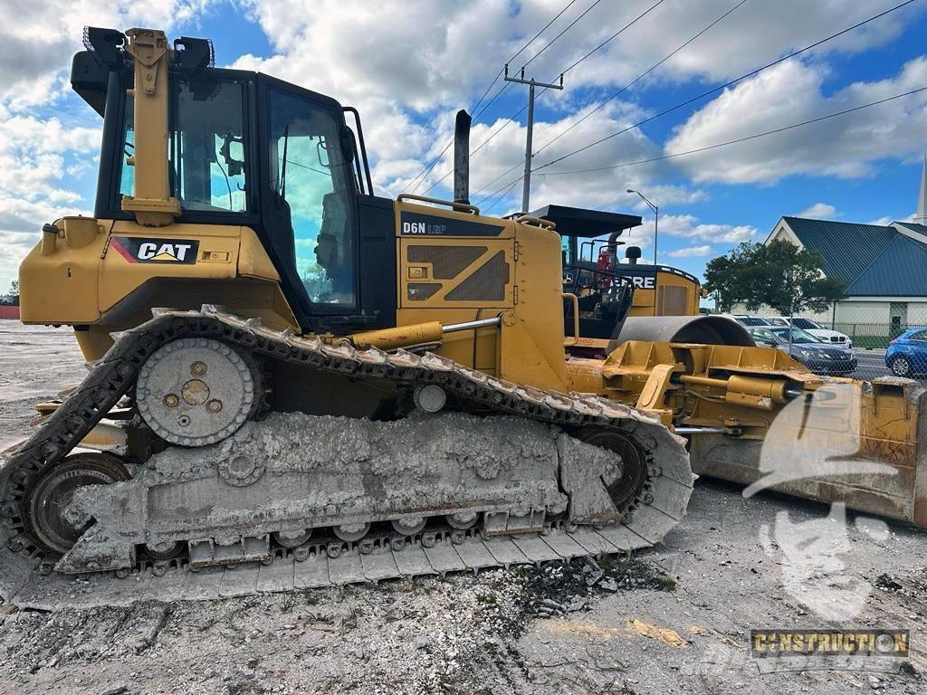 CAT D 6 N Buldozere pe senile