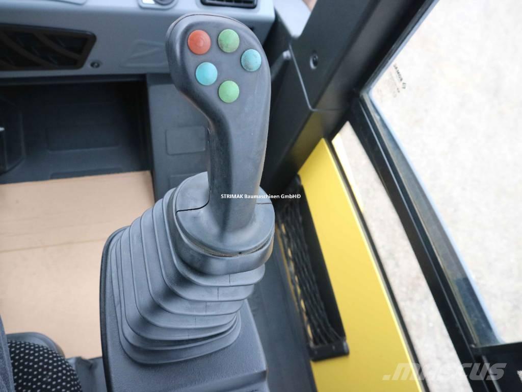 Bomag BW 213 PDH-5 Compactoare sol