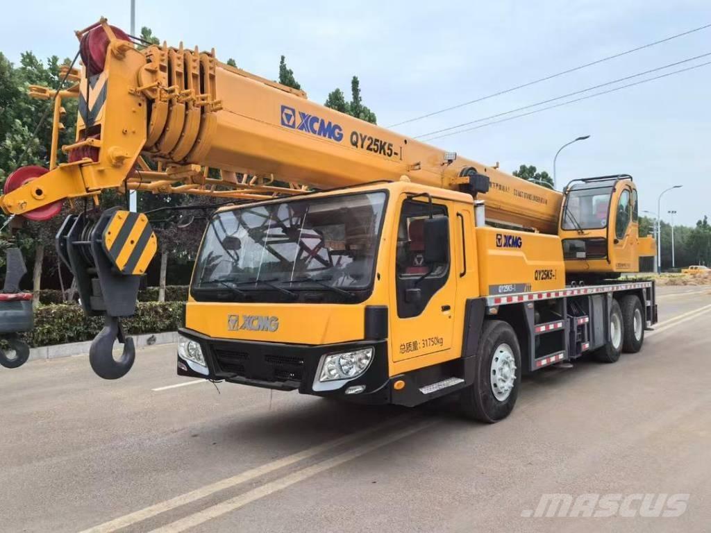 XCMG QY25K5-I Macara pentru orice teren