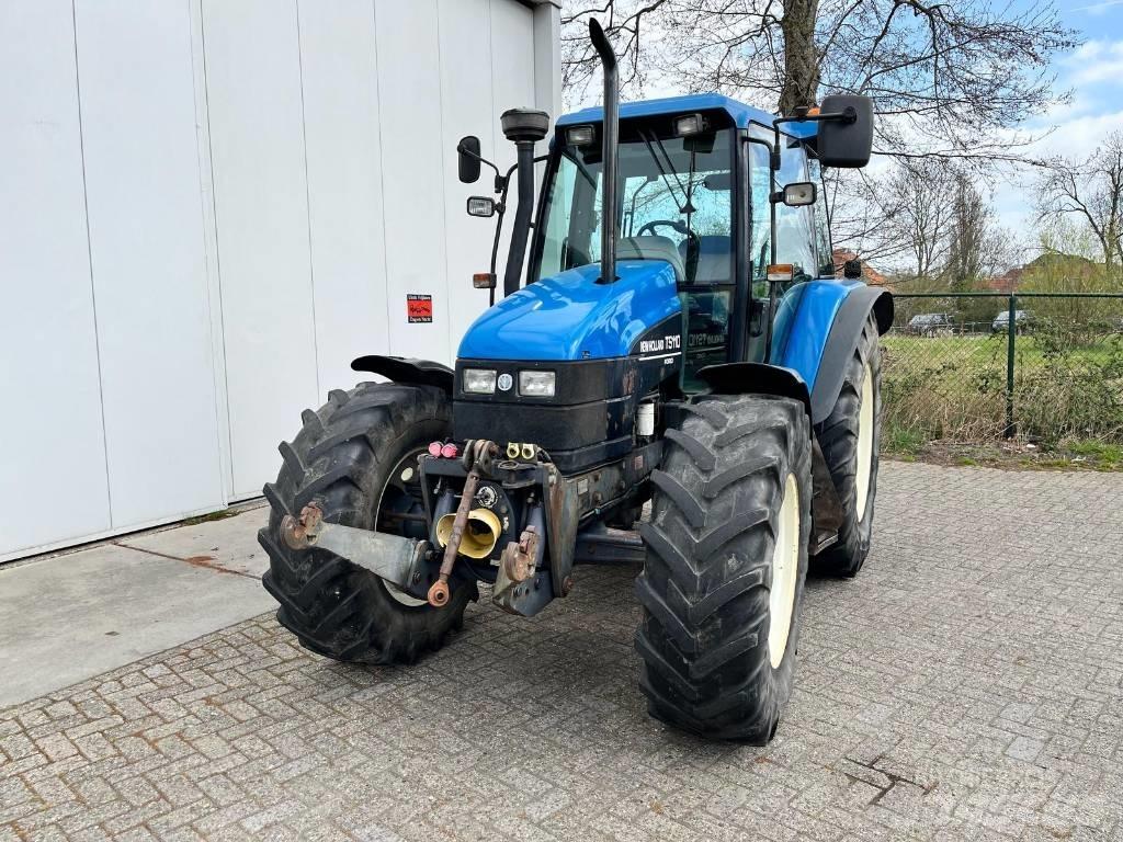 New Holland TS 110 Tractoare