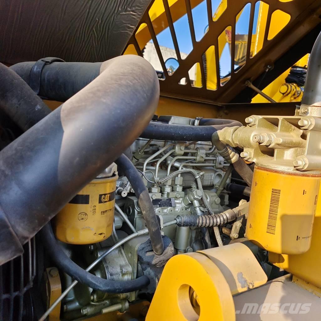 CAT 307 D Excavatoare 7t - 12t