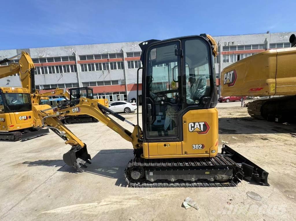 CAT 302 Mini excavatoare < 7t
