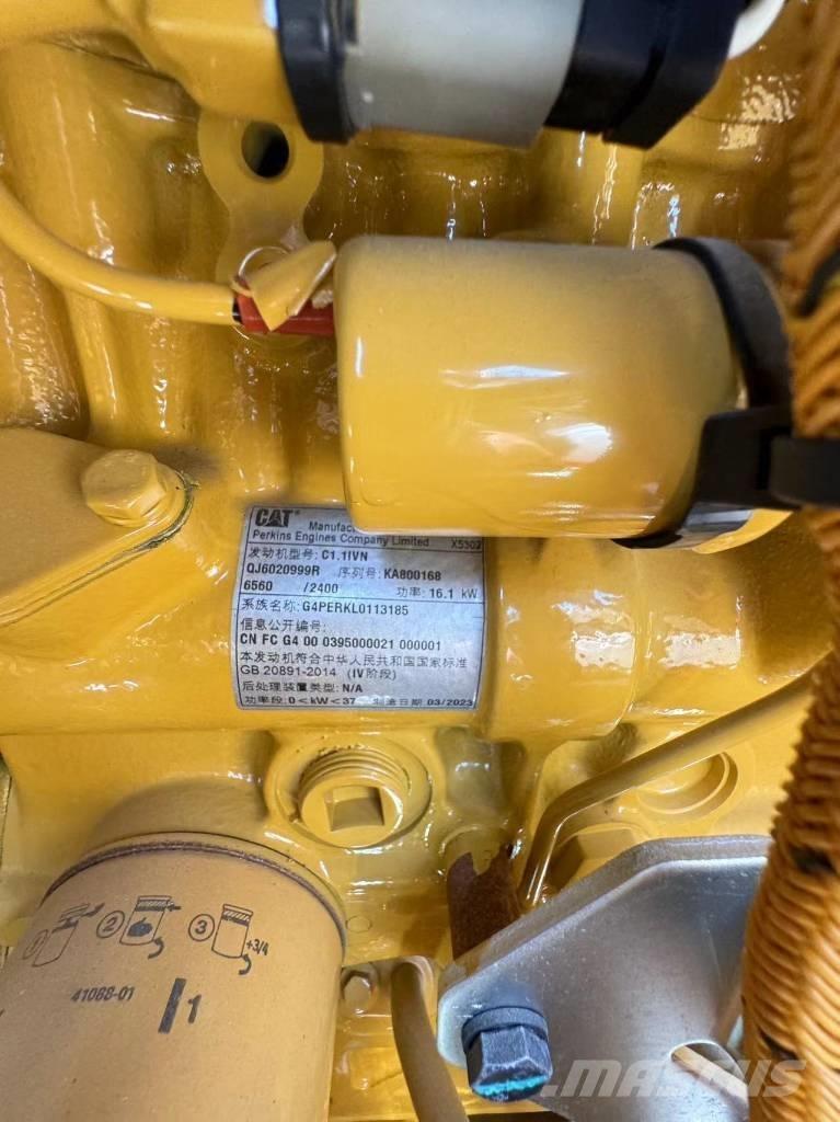 CAT 302 Mini excavatoare < 7t