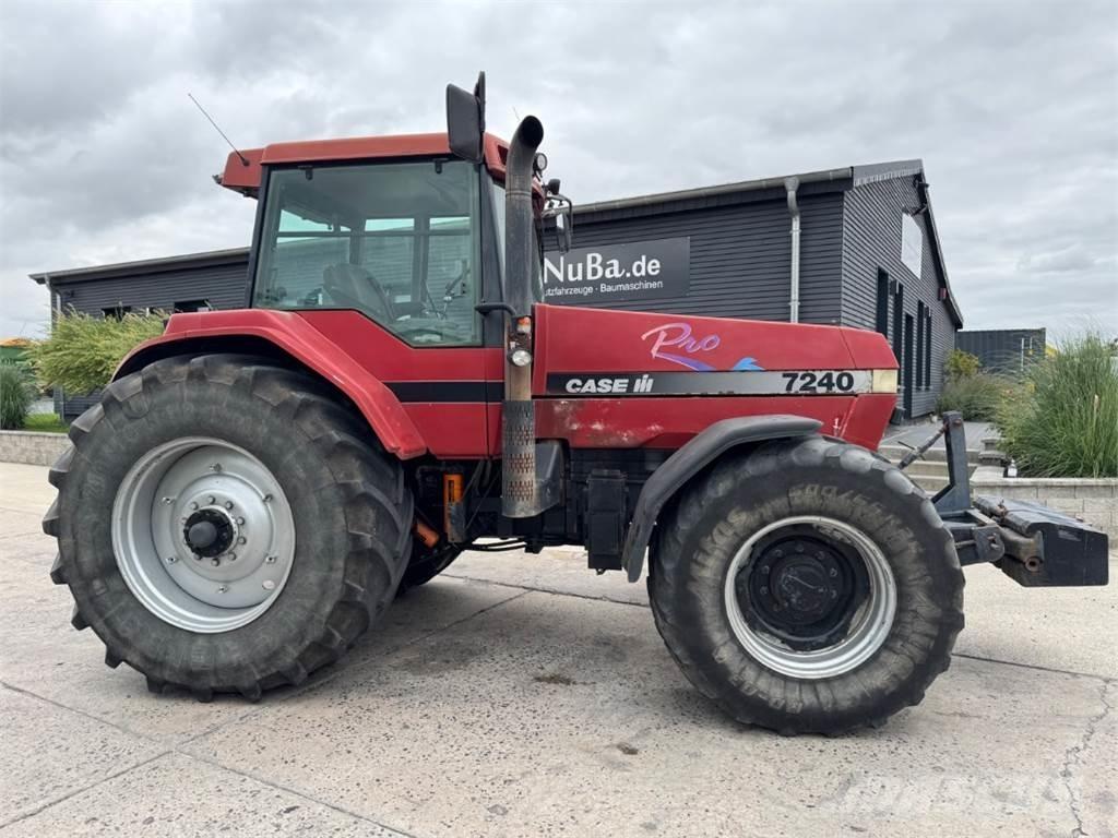 Case IH 7240 Pro Tractoare
