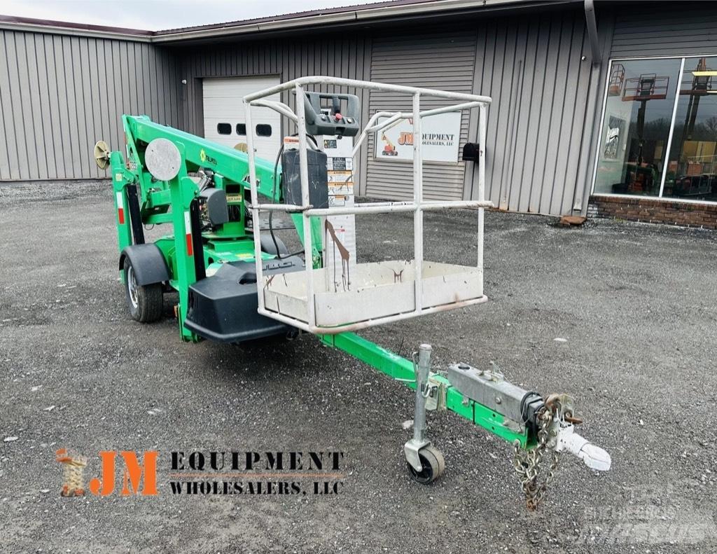 JLG T 350 Platforme aeriene montate pe remorca