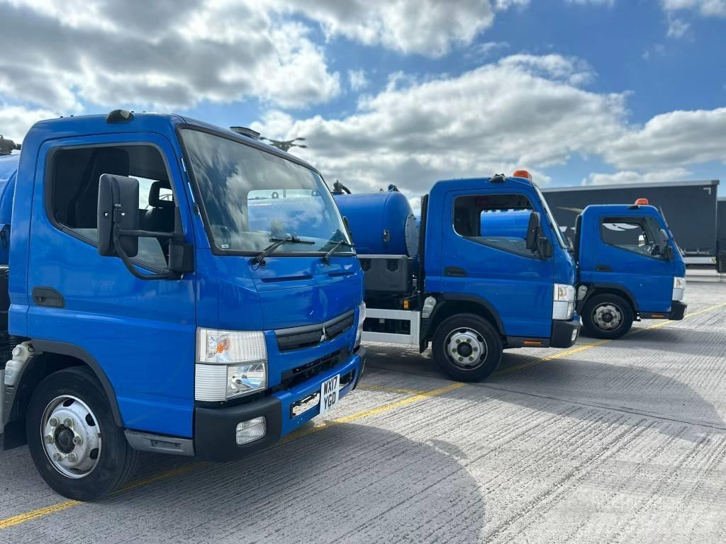 Mitsubishi Canter Camion de deseuri
