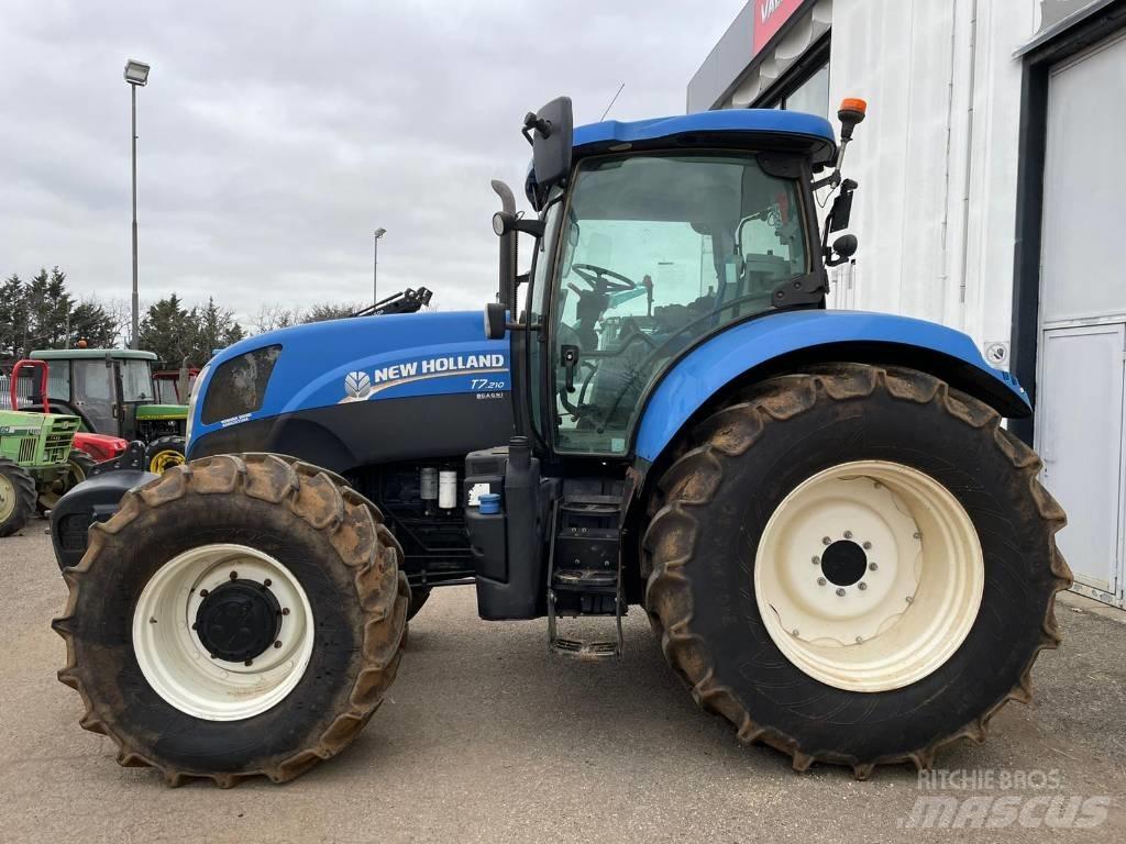 New Holland T 7.210 Tractoare
