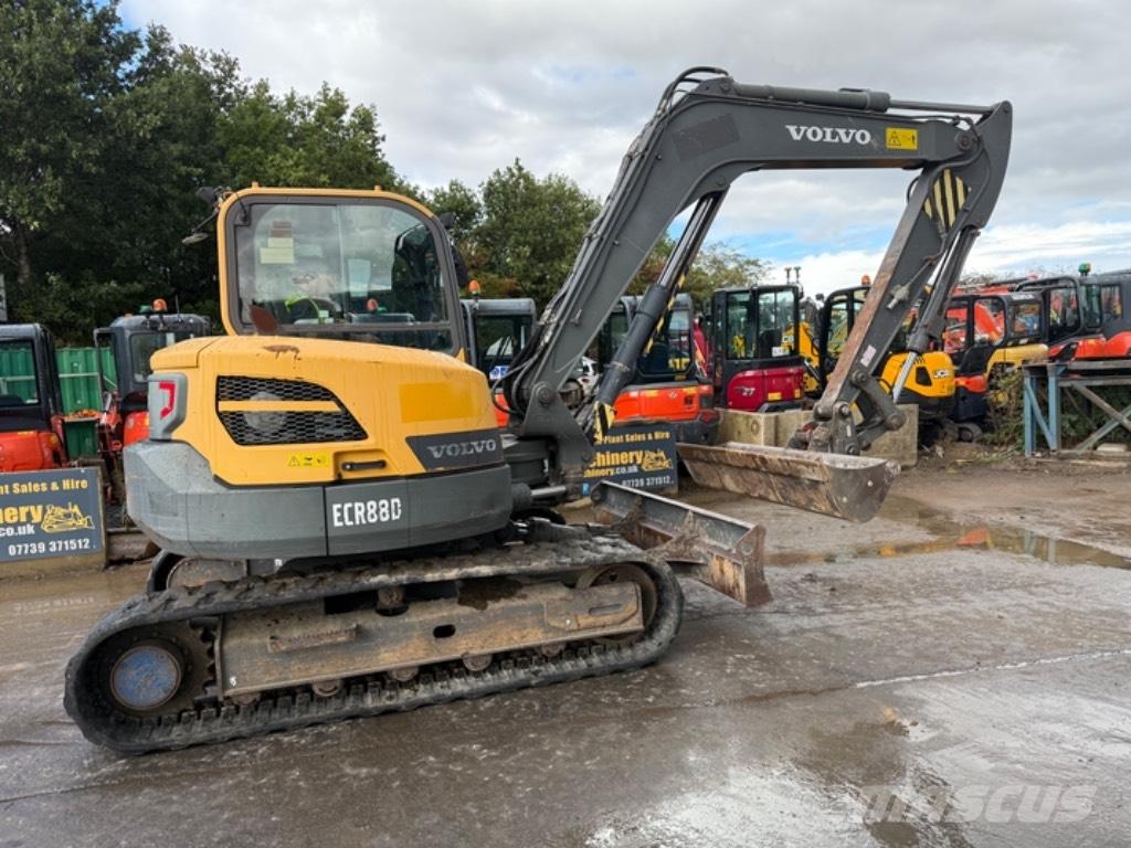 Volvo ECR 88 D Excavatoare 7t - 12t