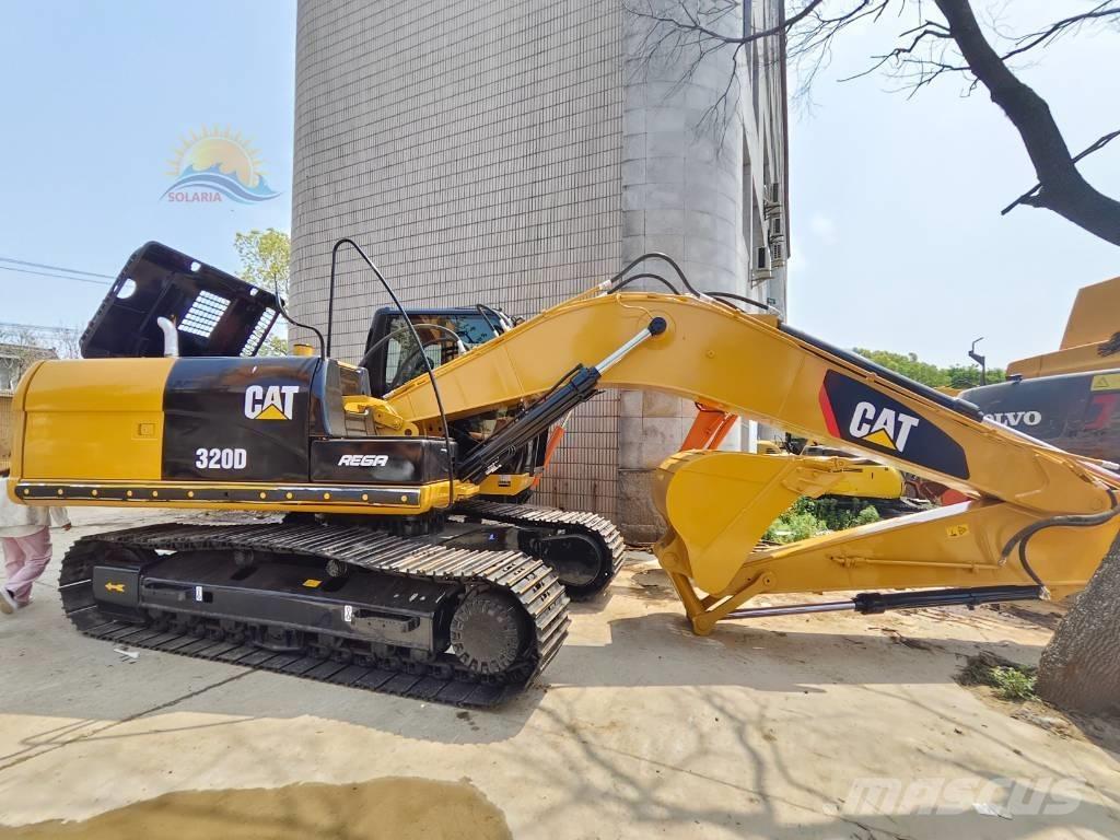 CAT 320 D Excavatoare pe șenile
