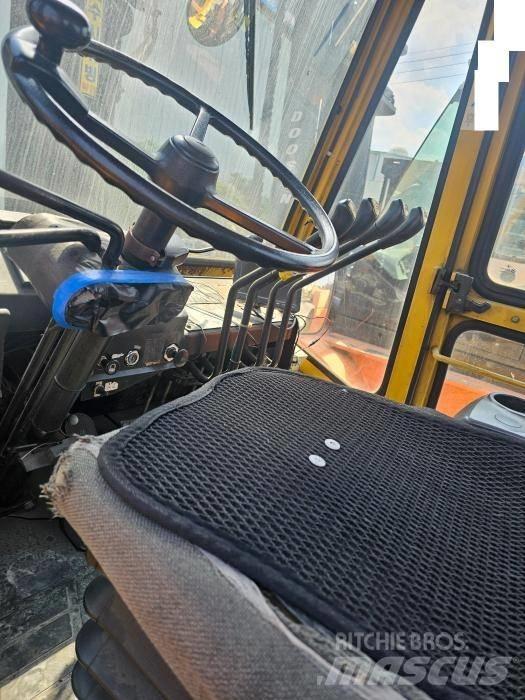 Hyundai 100D Strivuitoare-altele