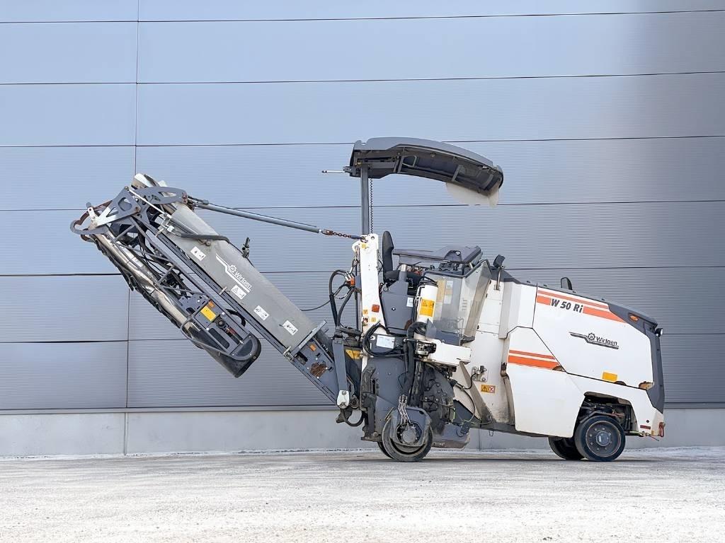 Wirtgen W 50 RI Utilaje asfalt cu freze reci