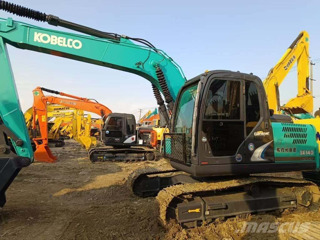 Kobelco SK 140 Excavatoare pe șenile
