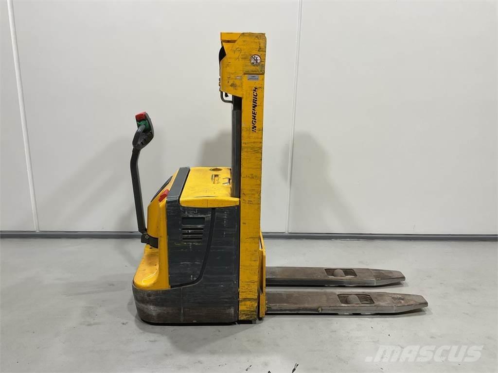 Jungheinrich EJC12 Transpaleti autopropulsanti