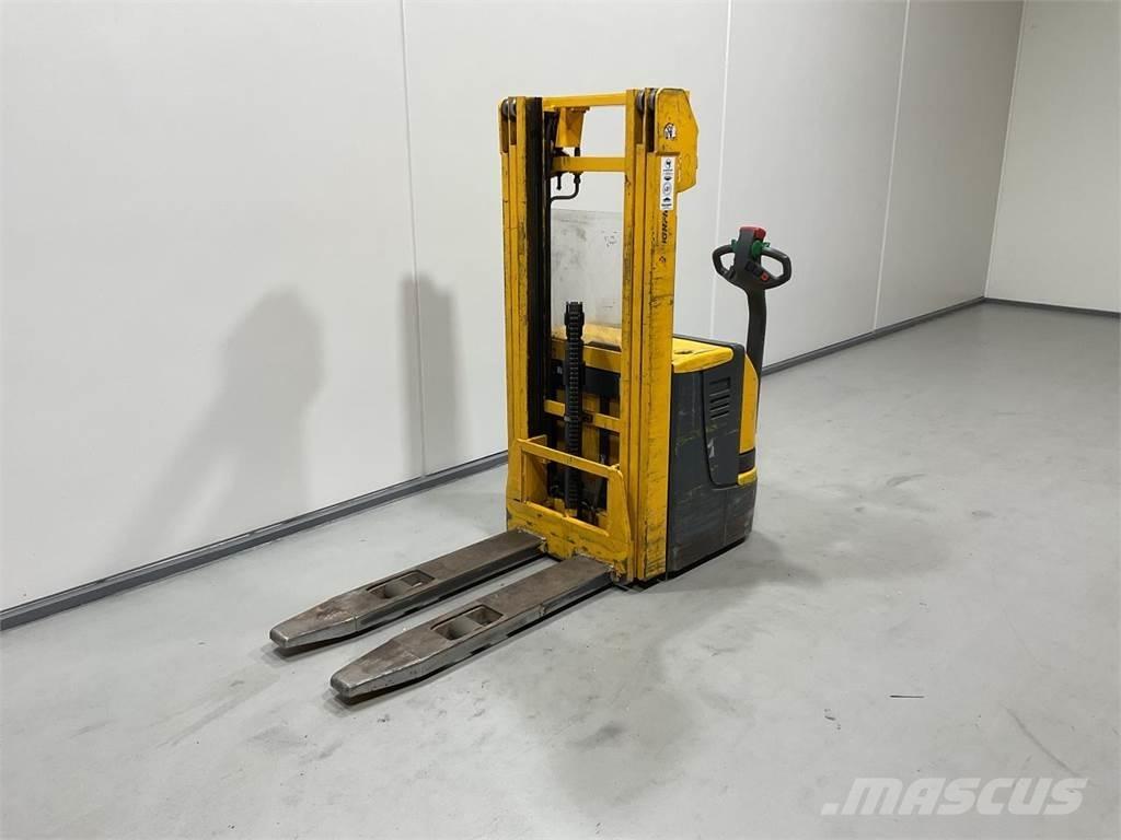 Jungheinrich EJC12 Transpaleti autopropulsanti