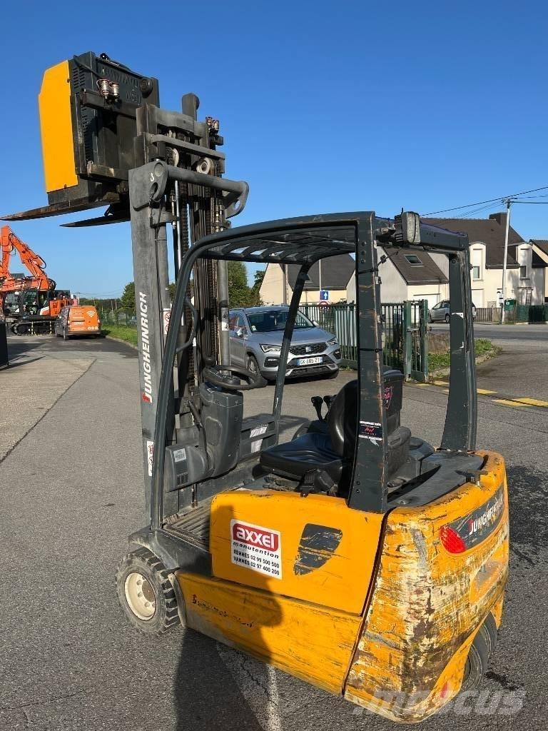 Jungheinrich EFG218 Stivuitor electric