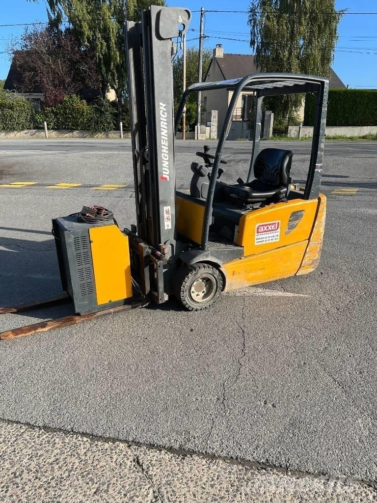 Jungheinrich EFG218 Stivuitor electric