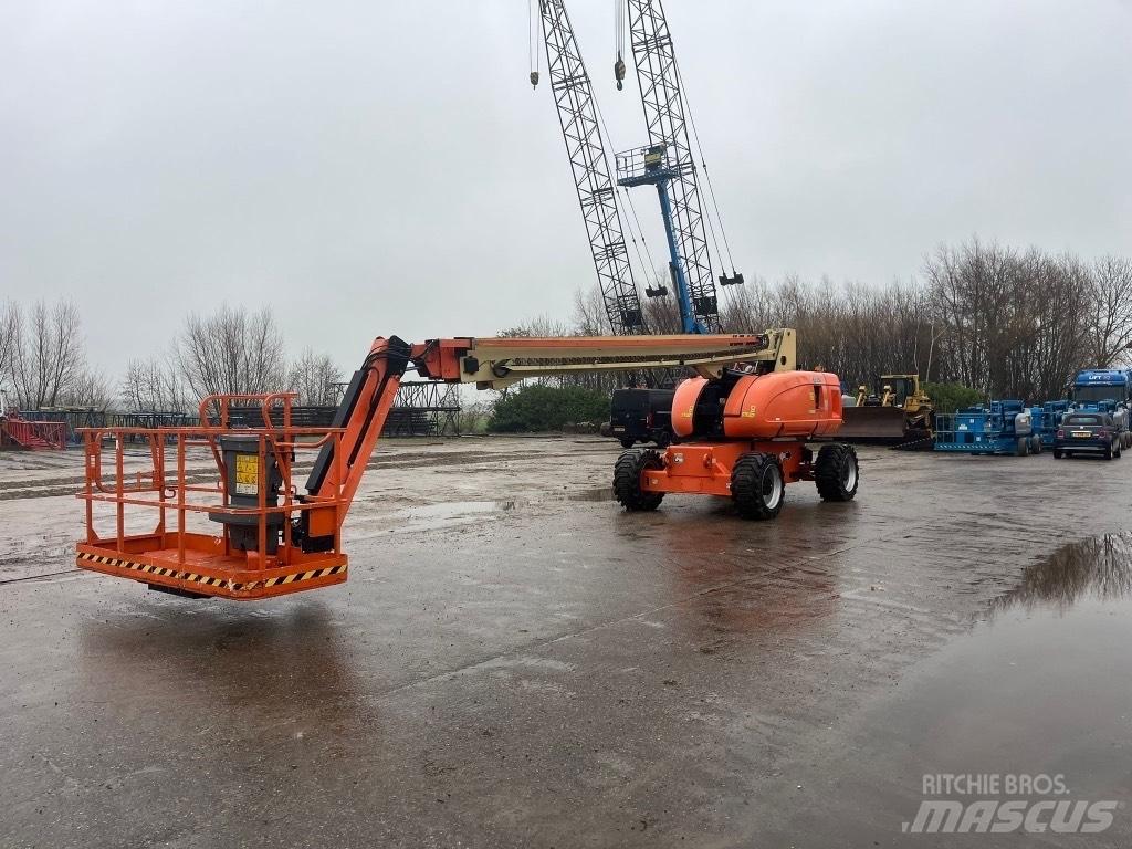 JLG 860 SJ Nacele cu brat telescopic